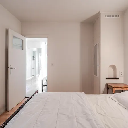 Premium Holidays - Seaview Flat Rubens At Apartment